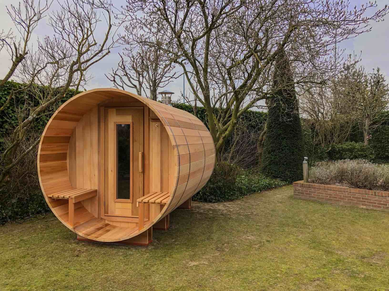 Sauna al aire libre 300cm con estufa de leña en Waregem