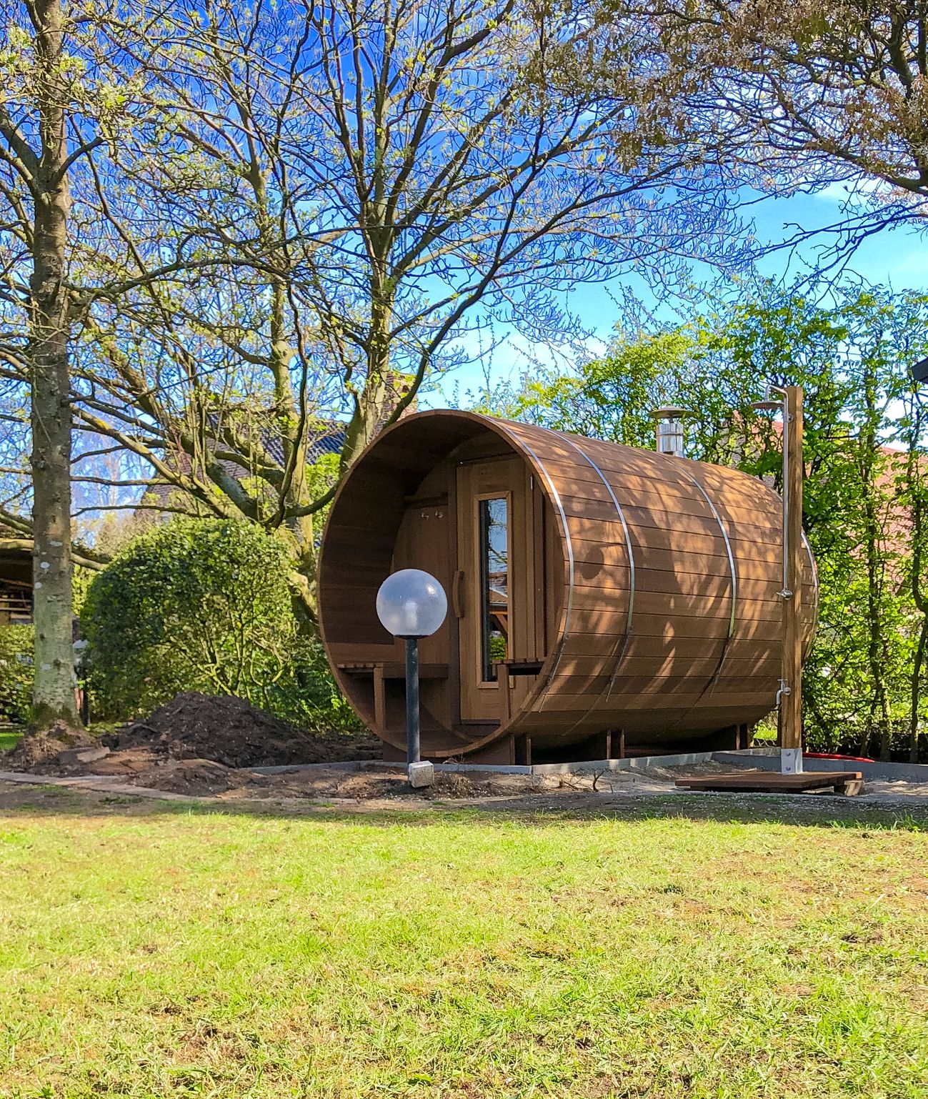 Barrel sauna in knot-free thermowood 300 cm
