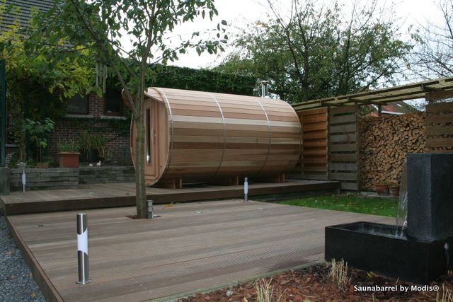 Sauna barrel with changing room: realization in Hasselt.